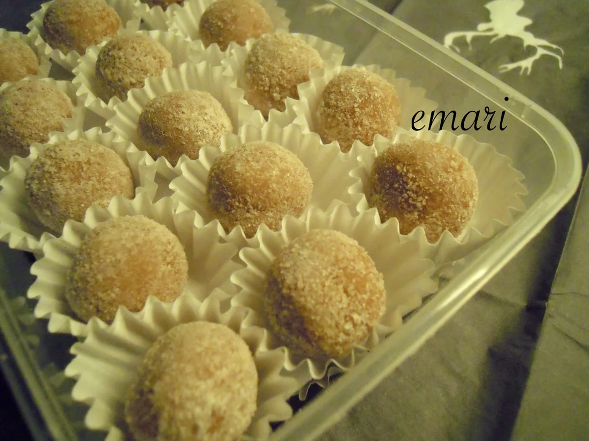 fruchtige Marillen Konfekt Kugeln - Rezept - Bild Nr. 4794