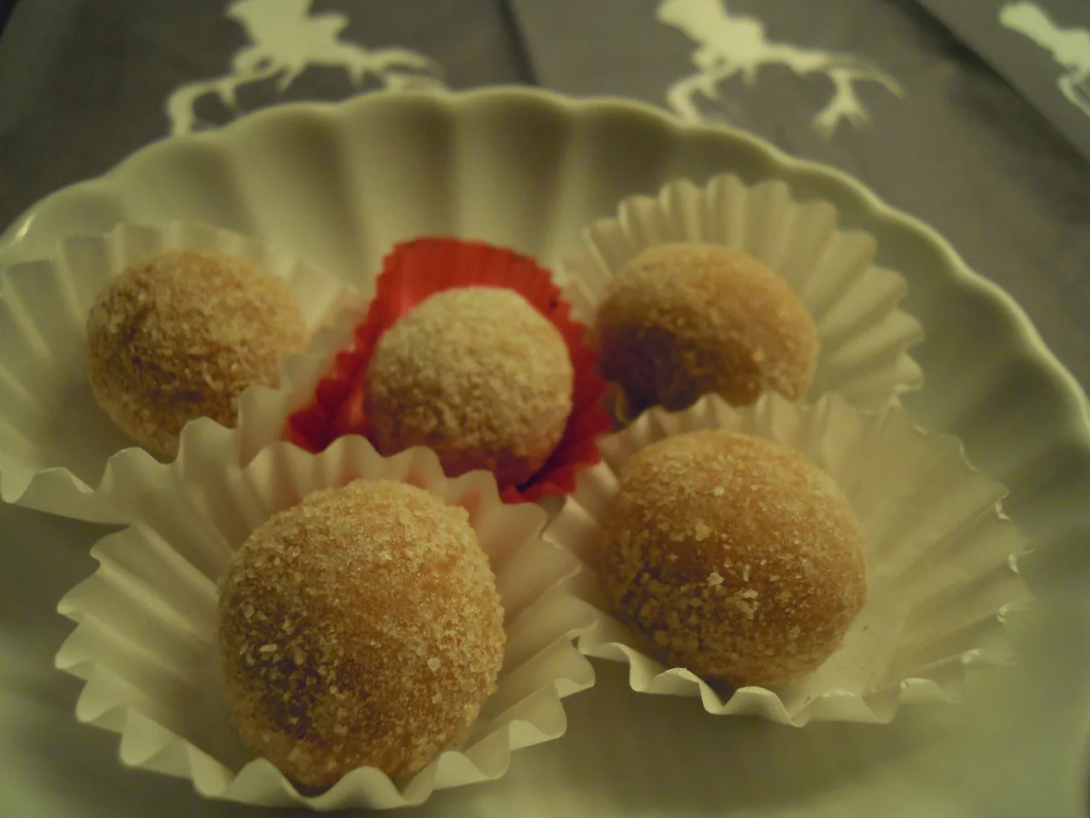 fruchtige Marillen Konfekt Kugeln - Rezept - Bild Nr. 4812