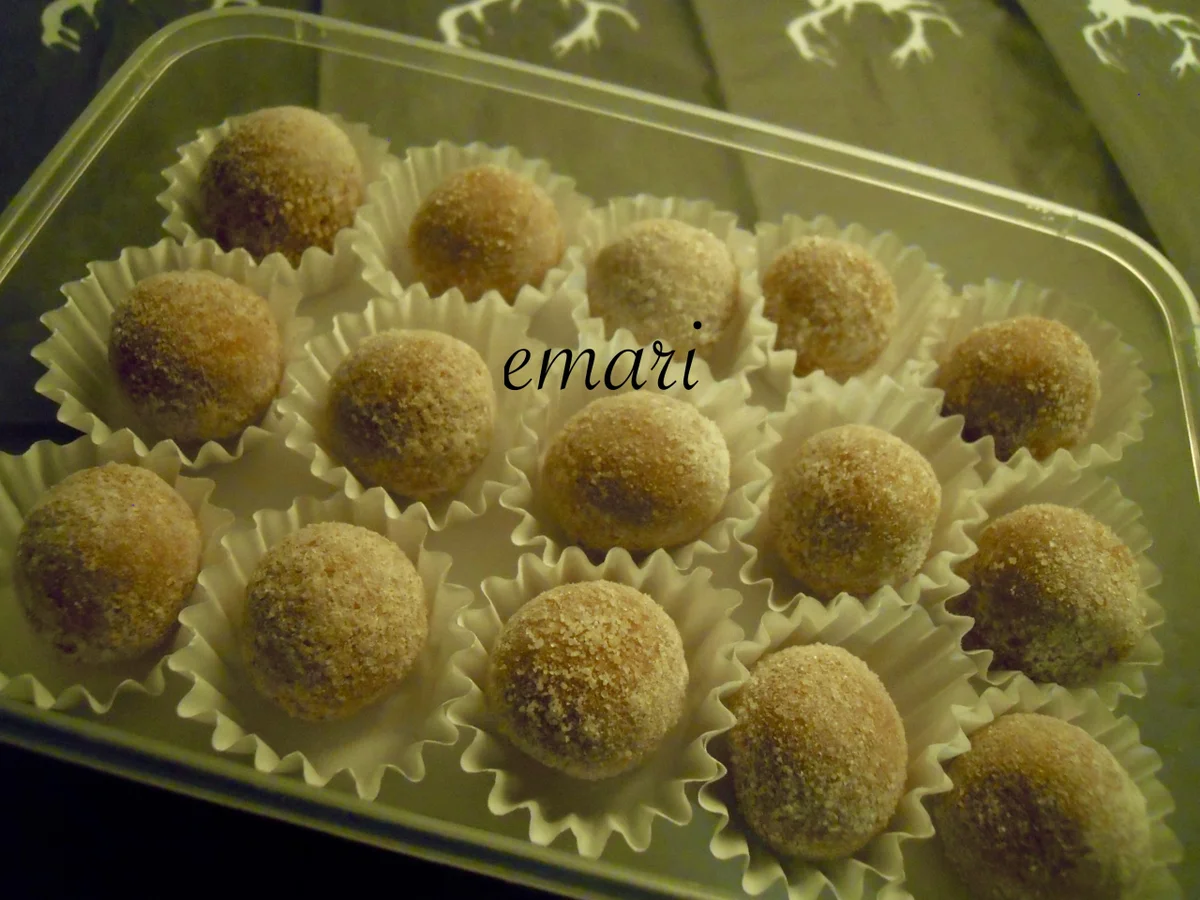 fruchtige Marillen Konfekt Kugeln - Rezept - Bild Nr. 4813