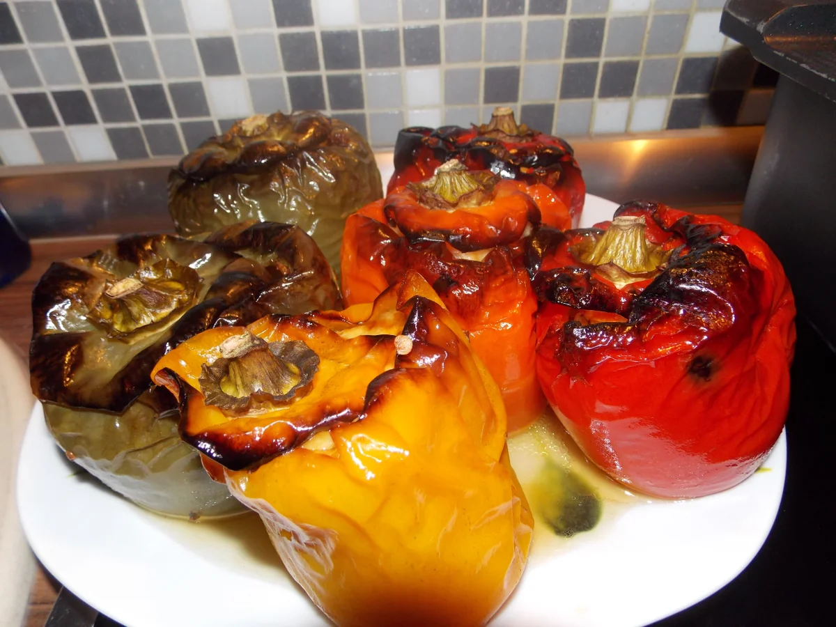 Gefüllte Paprikaschoten - Rezept - Bild Nr. 4814