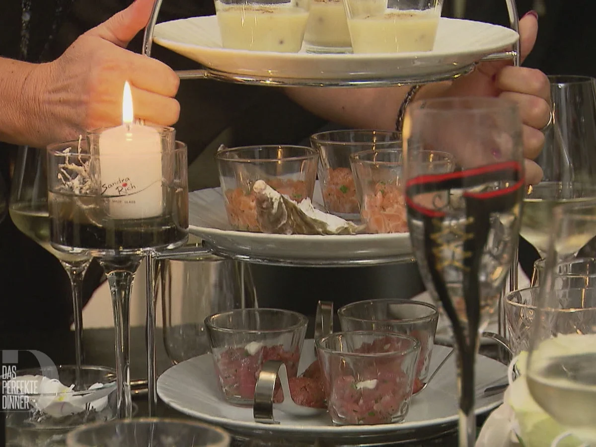 Rezept: FLYING-BUFFET AUF DER ETAGERE Bild Nr. 2 FLYING-BUFFET AUF DER ETAGERE - Rezept - Bild Nr. 2