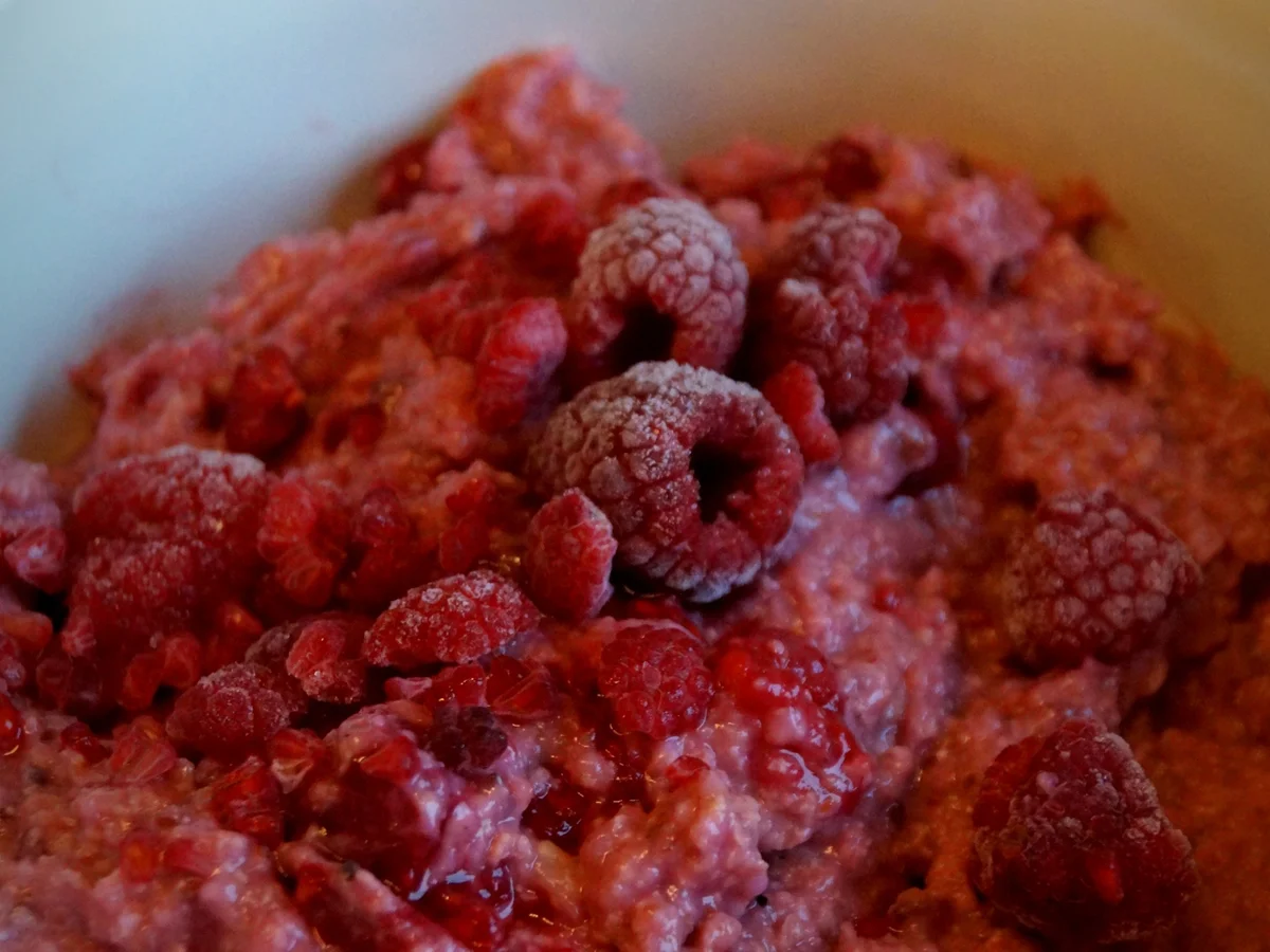 Frühstück: Himbeer-Porridge - Rezept - Bild Nr. 2