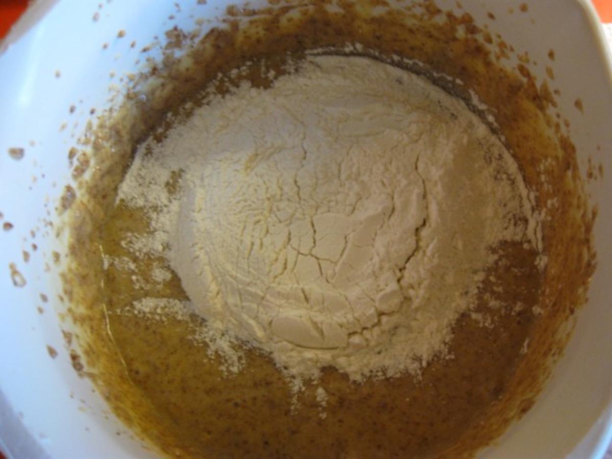 Mandel Kuchen mit Eierlikör - Rezept - Bild Nr. 4817