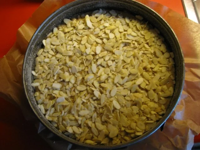 Mandel Kuchen mit Eierlikör - Rezept - Bild Nr. 4819