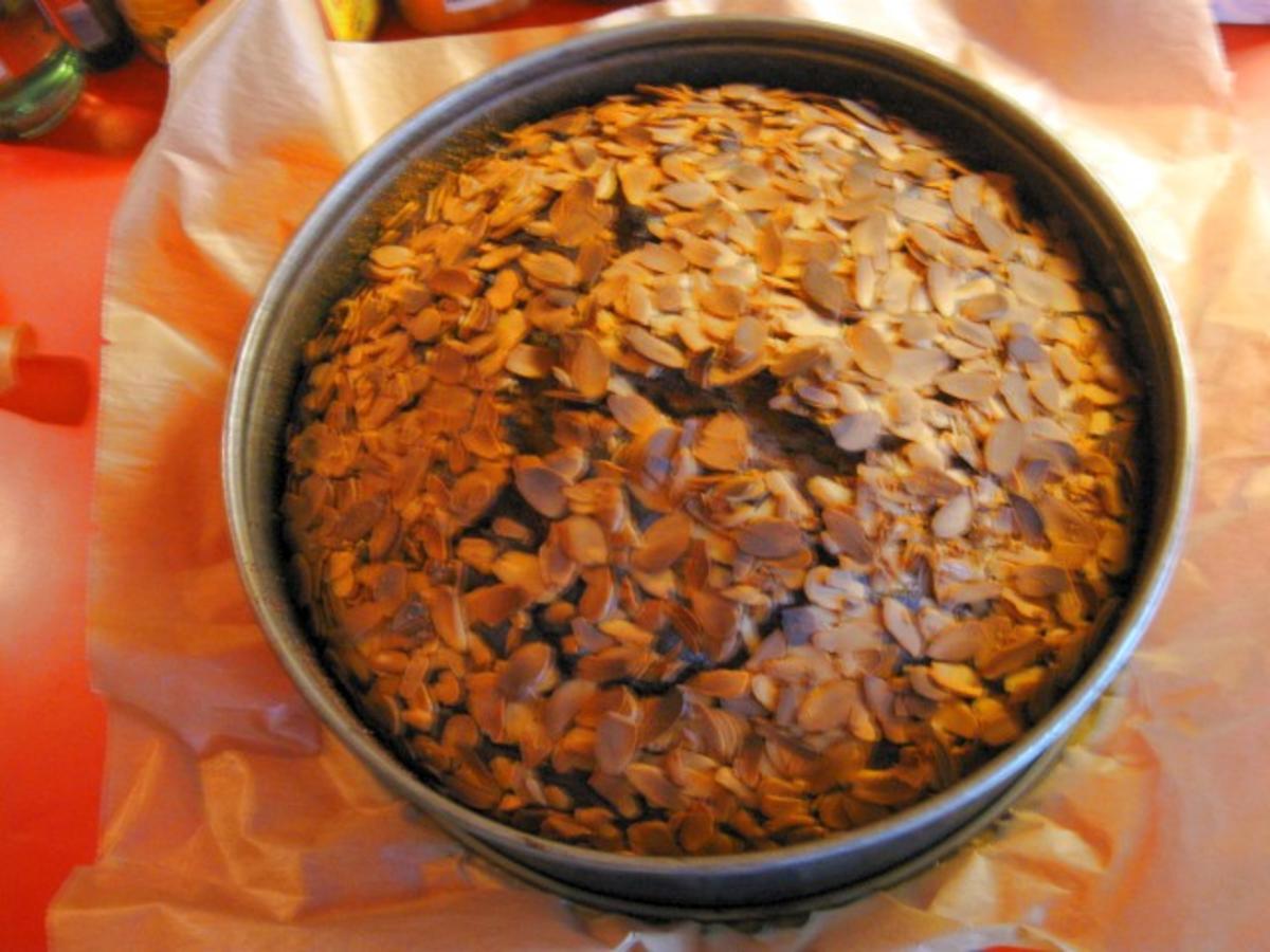 Mandel Kuchen mit Eierlikör - Rezept - Bild Nr. 4820