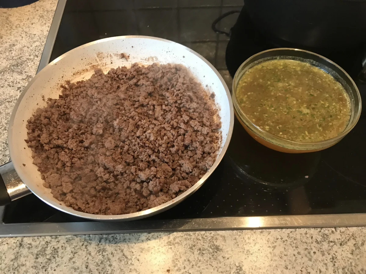 Rezept: Pikante Hackfleischsoße Bild Nr. 4 Pikante Hackfleischsoße - Rezept - Bild Nr. 4