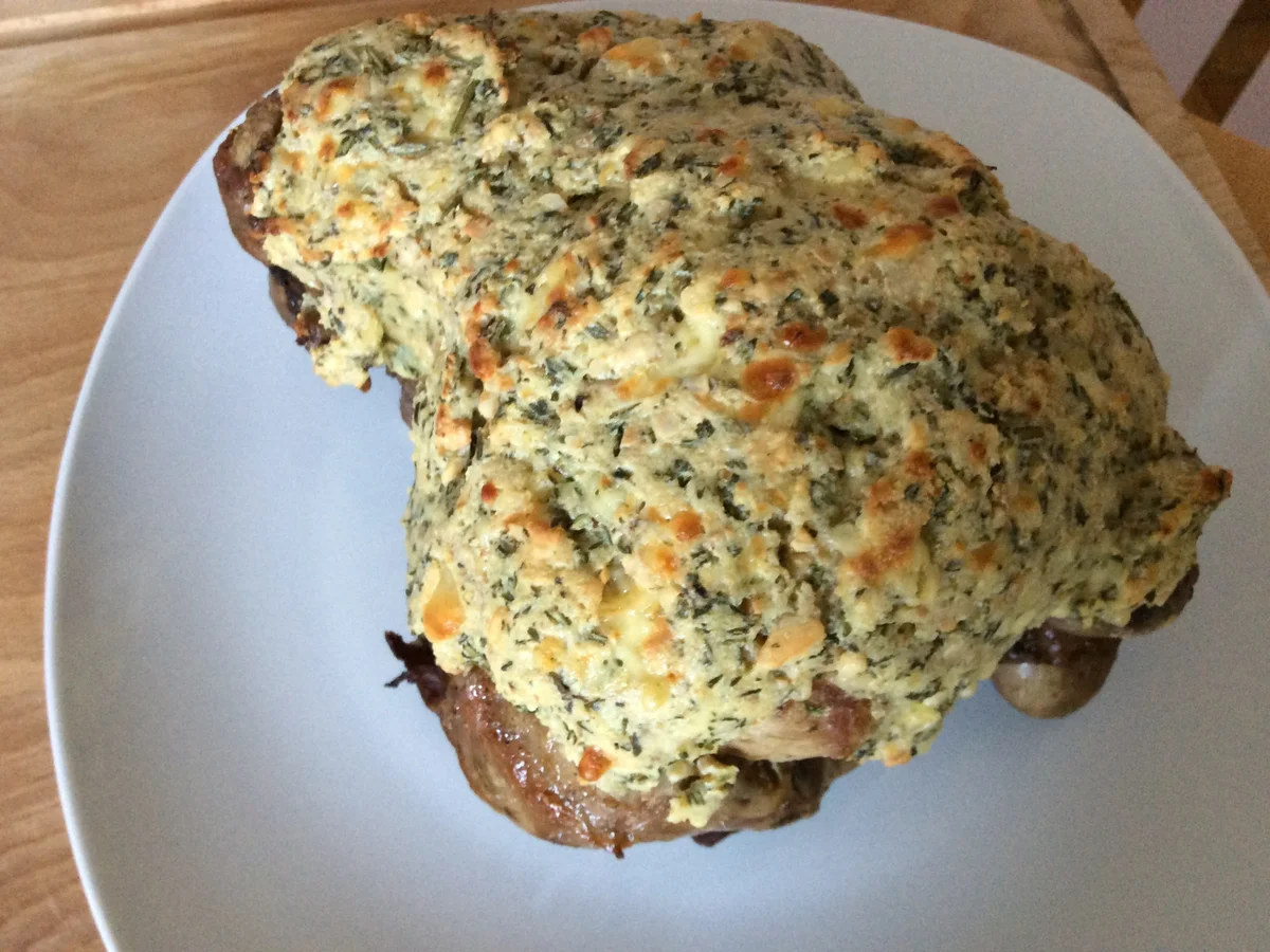 Lammkeule mit Kräuterkruste - Rezept - Bild Nr. 4820