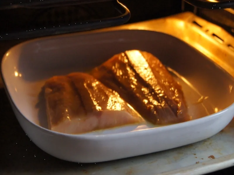 Honigwildlachsfilet mit Zuckerschoten und Selleriestampf - Rezept - Bild Nr. 4827