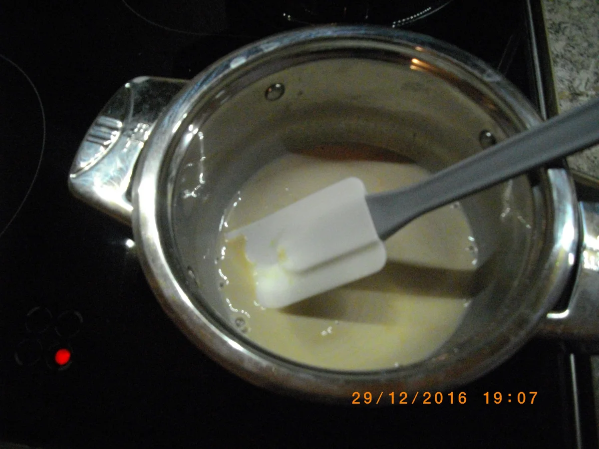 Rezept: Dampf und Rohrnudeln Bild Nr. 4828 Dampf und Rohrnudeln - Rezept - Bild Nr. 4828