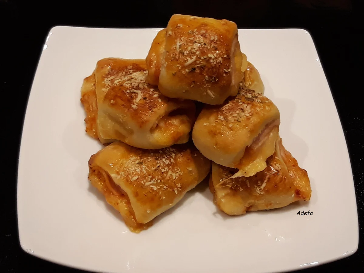 Fingerfood... Käse - Schinken - Hefeteilchen ~ Enroladinhos - Rezept - Bild Nr. 4830