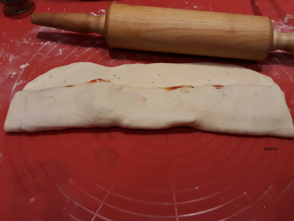 Fingerfood... Käse - Schinken - Hefeteilchen ~ Enroladinhos - Rezept - Bild Nr. 4834