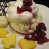 Dessert: Baiser mit Mangofüllung und allerlei Deko - Rezept - Bild Nr. 4829