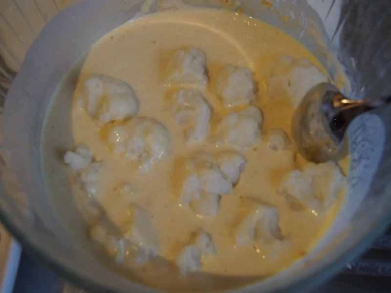 Rezept: Tempura mit Blumenkohlröschen, Champignons und Jogurt-Meerrettich-Dip Bild Nr. 4846 Tempura mit Blumenkohlröschen, Champignons und Jogurt-Meerrettich-Dip - Rezept - Bild Nr. 4846