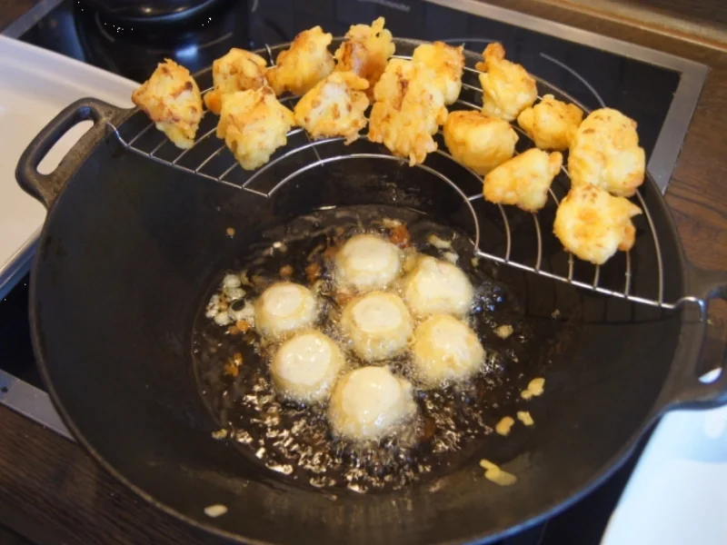 Rezept: Tempura mit Blumenkohlröschen, Champignons und Jogurt-Meerrettich-Dip Bild Nr. 4849 Tempura mit Blumenkohlröschen, Champignons und Jogurt-Meerrettich-Dip - Rezept - Bild Nr. 4849