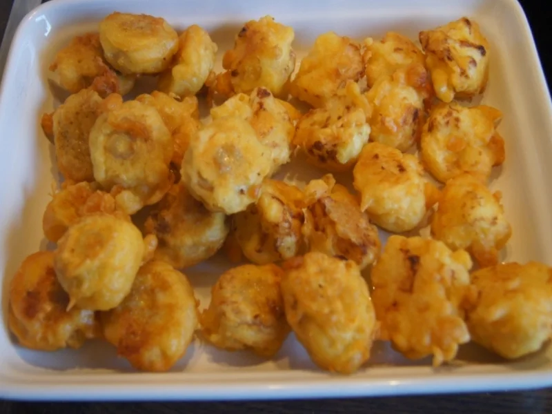 Rezept: Tempura mit Blumenkohlröschen, Champignons und Jogurt-Meerrettich-Dip Bild Nr. 4850 Tempura mit Blumenkohlröschen, Champignons und Jogurt-Meerrettich-Dip - Rezept - Bild Nr. 4850