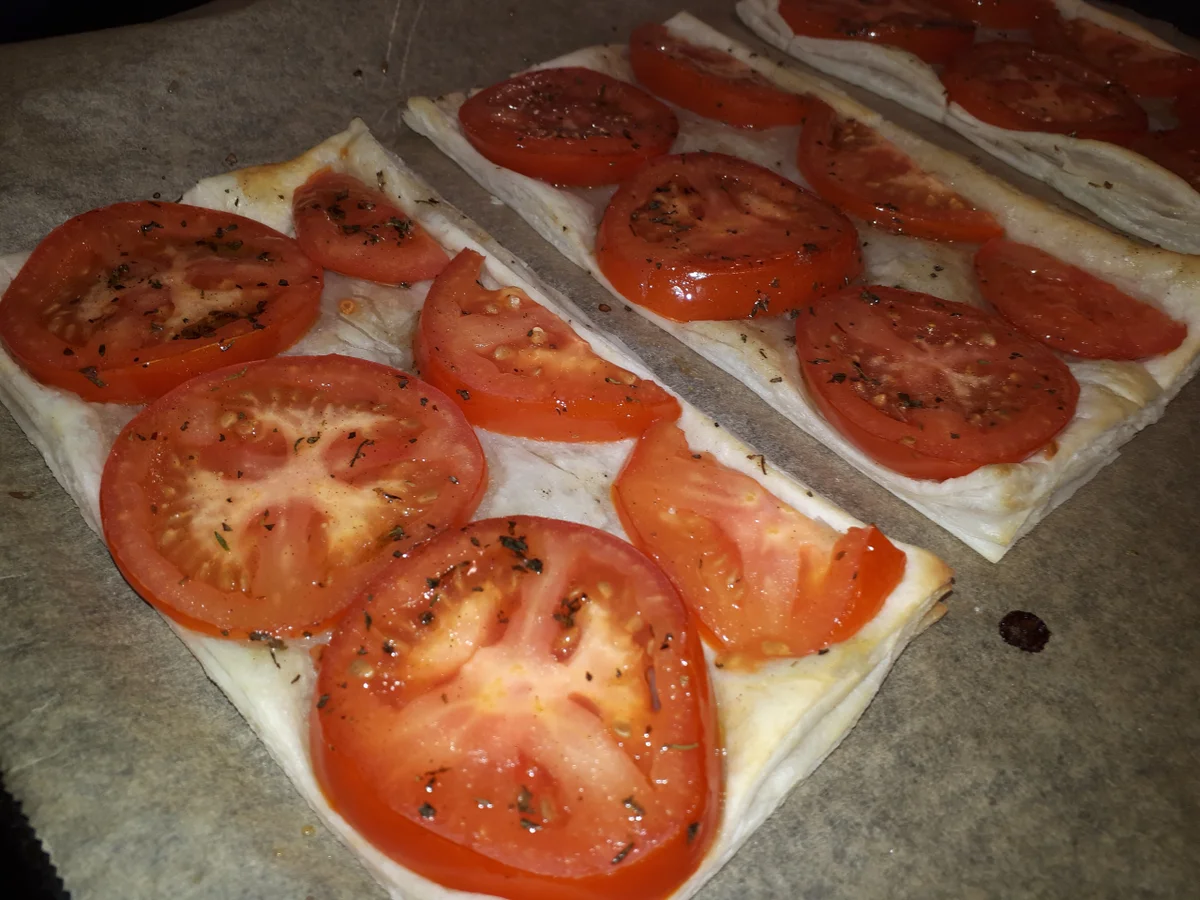 Rezept: BiNe` S TOMATENSCHNITTEN Bild Nr. 4860 BiNe` S TOMATENSCHNITTEN - Rezept - Bild Nr. 4860