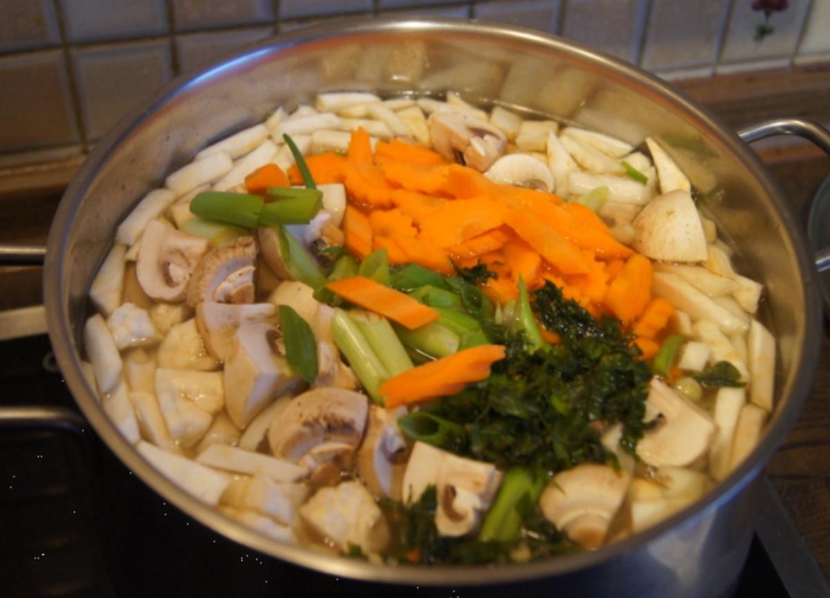 Fleischbrühsuppe mit Gemüse - Rezept - Bild Nr. 4864