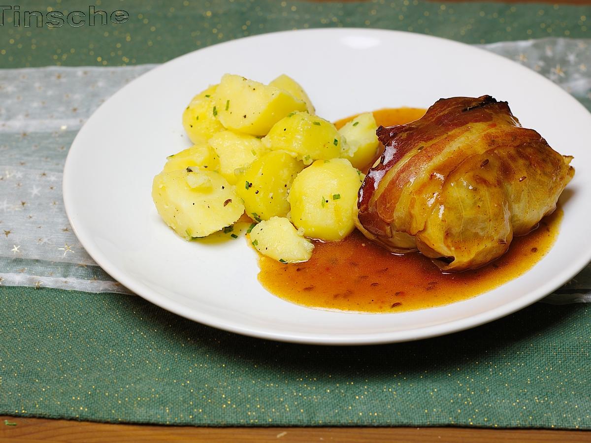 Zart-fluffige Kohlrouladen aus dem Backofen - Rezept - kochbar.de