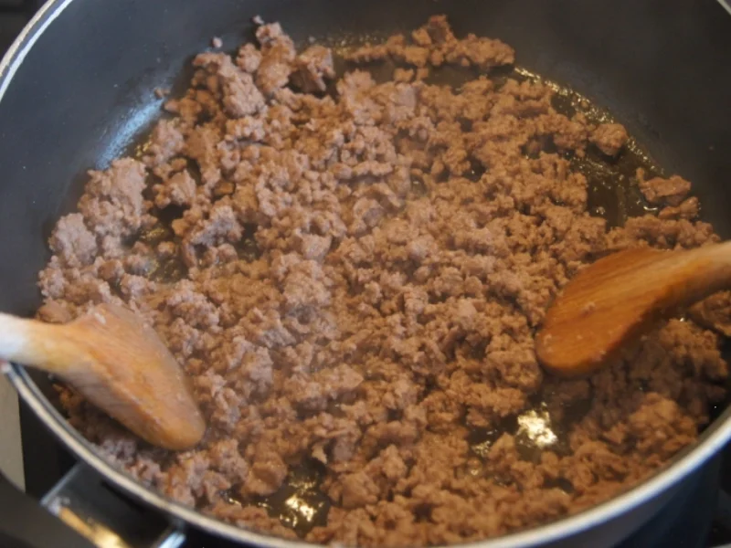 Rezept: Hackfleisch mit Blumenkohl und Kartoffelpilzen Bild Nr. 4862 Hackfleisch mit Blumenkohl und Kartoffelpilzen - Rezept - Bild Nr. 4862