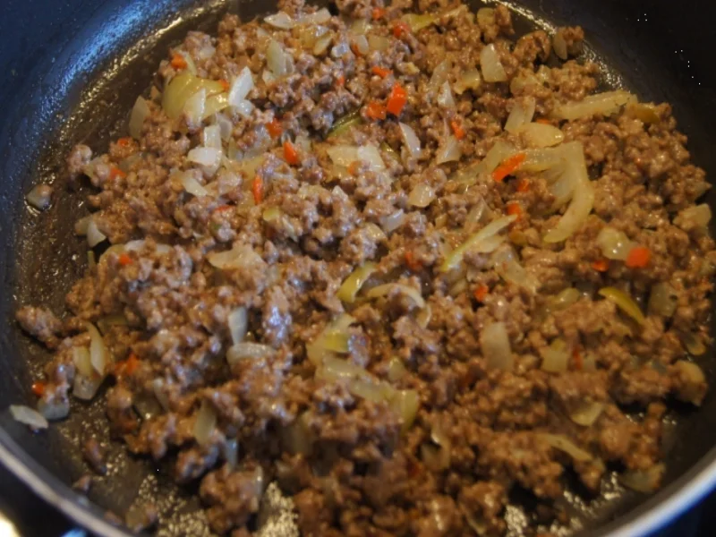 Rezept: Hackfleisch mit Blumenkohl und Kartoffelpilzen Bild Nr. 4865 Hackfleisch mit Blumenkohl und Kartoffelpilzen - Rezept - Bild Nr. 4865