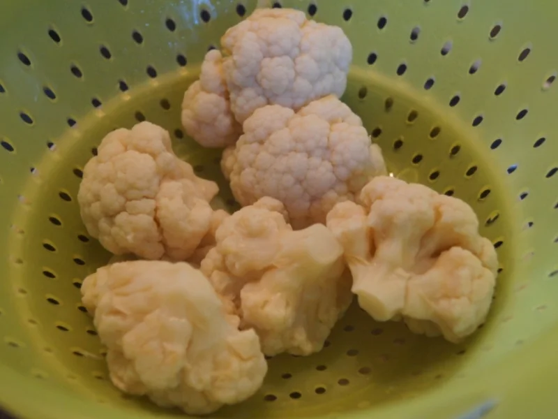 Rezept: Hackfleisch mit Blumenkohl und Kartoffelpilzen Bild Nr. 4868 Hackfleisch mit Blumenkohl und Kartoffelpilzen - Rezept - Bild Nr. 4868