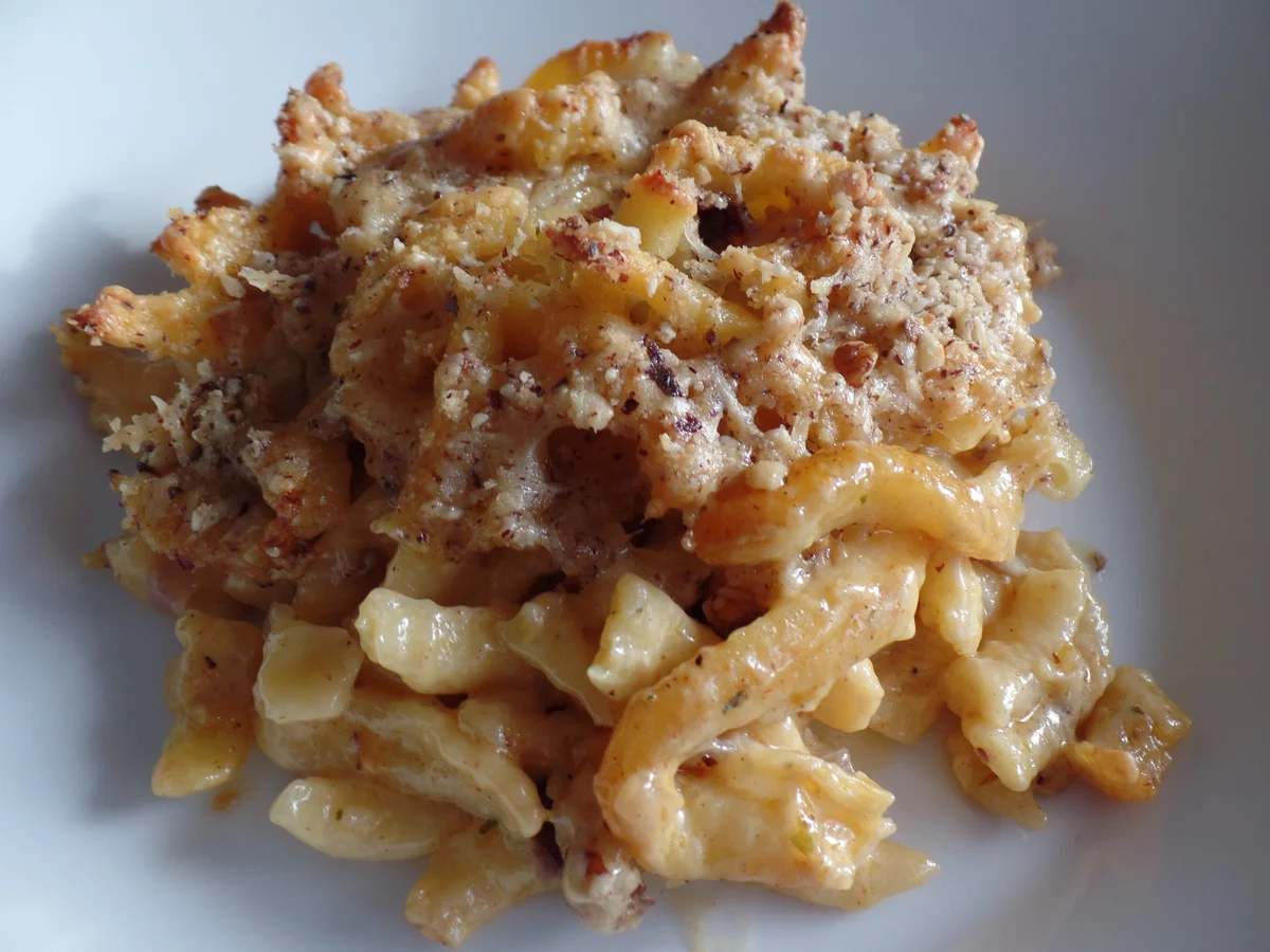 Chinakohl -Spätzle -Auflauf mit Nusskruste - Rezept - Bild Nr. 4860