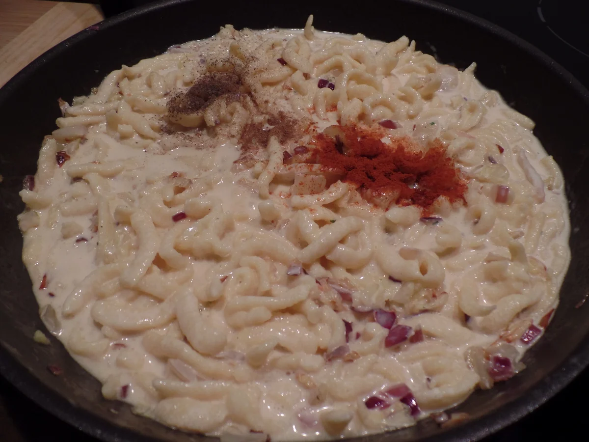 Chinakohl -Spätzle -Auflauf mit Nusskruste - Rezept - Bild Nr. 4866