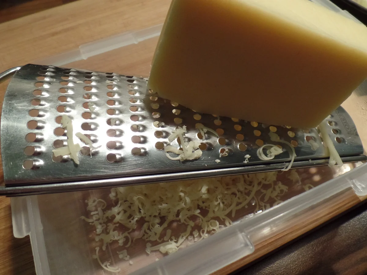 Chinakohl -Spätzle -Auflauf mit Nusskruste - Rezept - Bild Nr. 4867