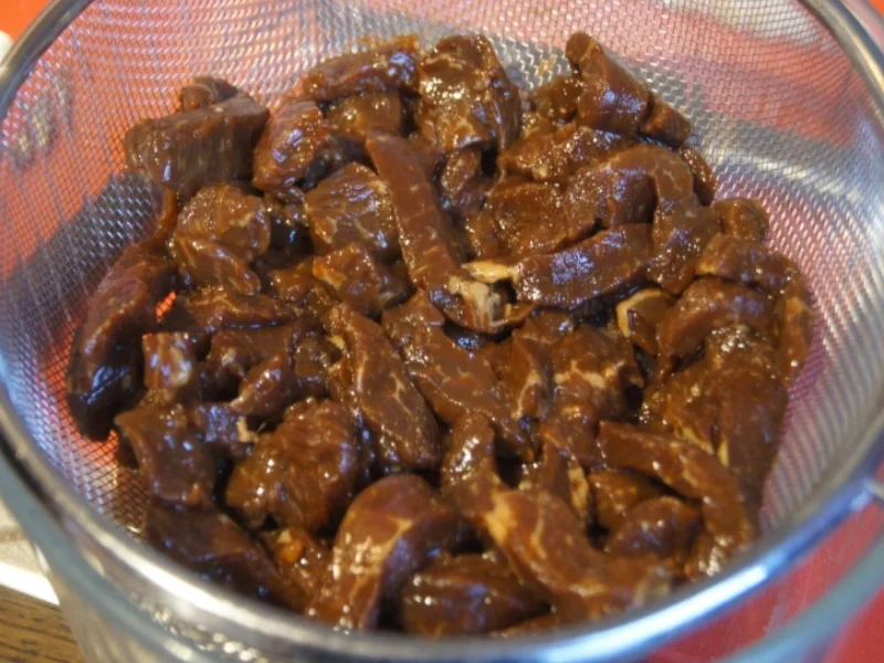 Rindfleisch mit Zwiebeln und Würzreis - Rezept - Bild Nr. 4898