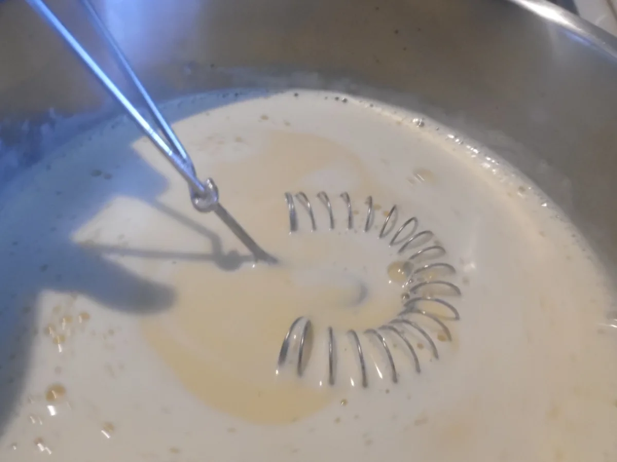 Profiteroles mit Crème patissière - Rezept - Bild Nr. 4940