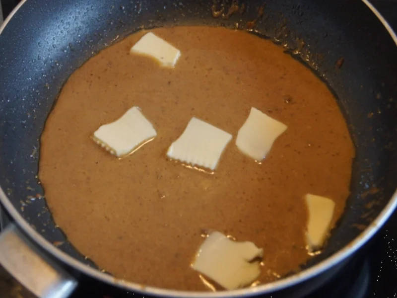 Entenbrustfilet mit Sauce, Ananas-Mango-Rotkohl und Mandelbällchen - Rezept - Bild Nr. 4941
