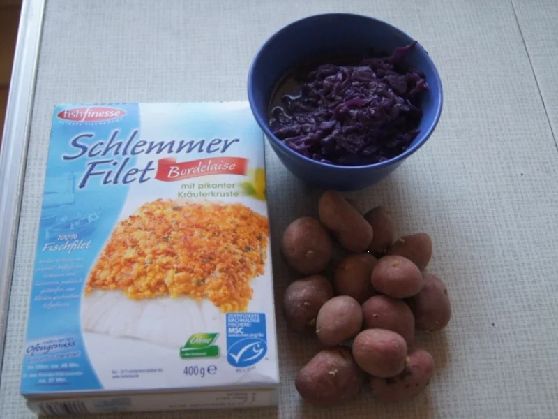 Rezept: Schlemmer Filet mit Rotkohl und Rosmarin-Drillingen Bild Nr. 3 Schlemmer Filet mit Rotkohl und Rosmarin-Drillingen - Rezept - Bild Nr. 3