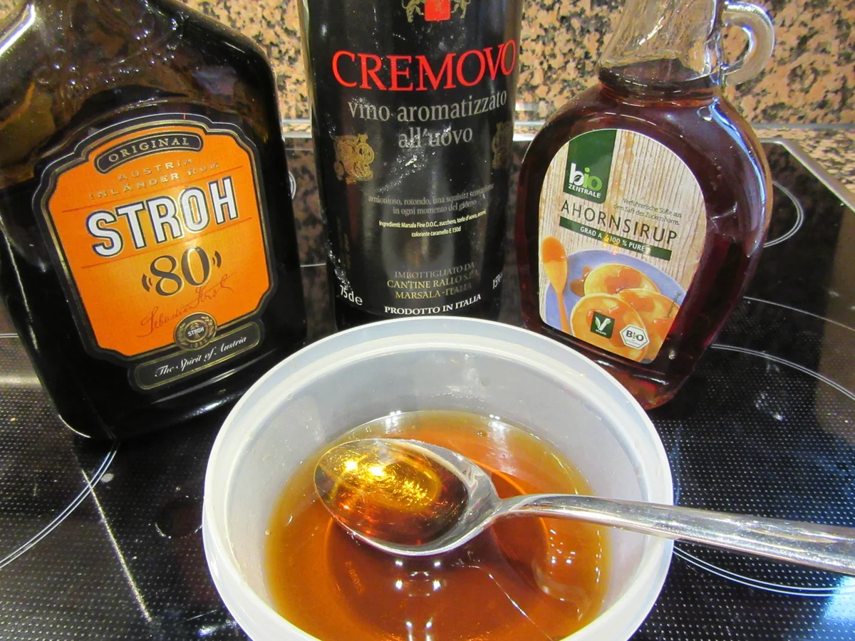 Backen: Buttercremetorte a´la Malakoff - Rezept - Bild Nr. 4934