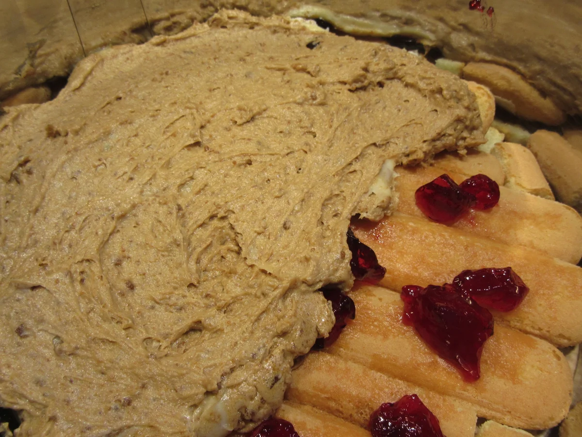 Backen: Buttercremetorte a´la Malakoff - Rezept - Bild Nr. 4938