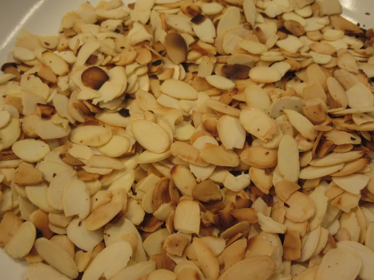 Backen: Buttercremetorte a´la Malakoff - Rezept - Bild Nr. 4940