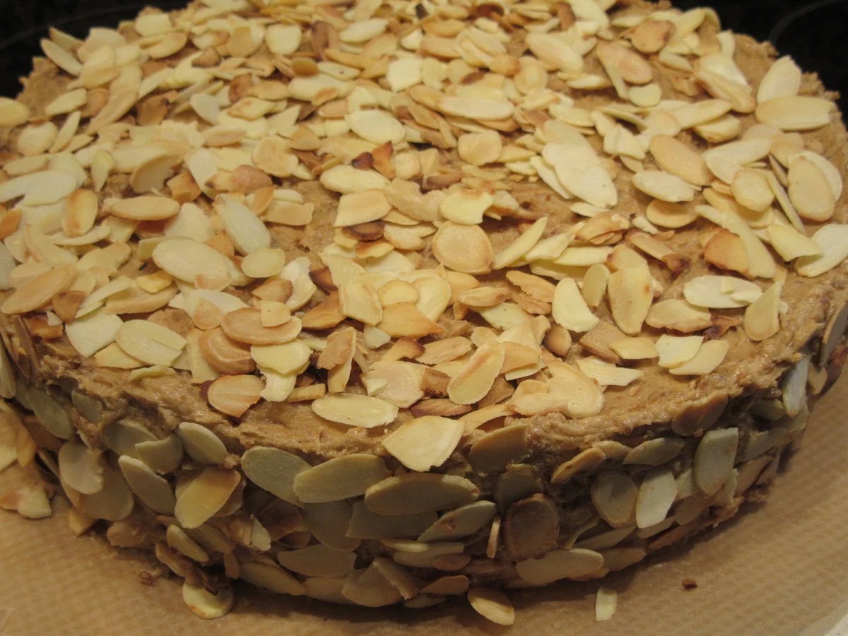 Backen: Buttercremetorte a´la Malakoff - Rezept - Bild Nr. 4941