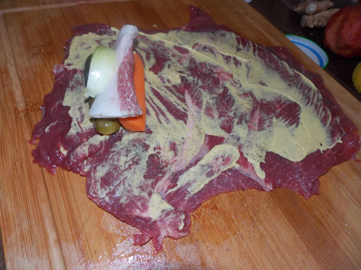 Rinderrouladen mit Rotkohl und Kartoffeln - Rezept - Bild Nr. 4933