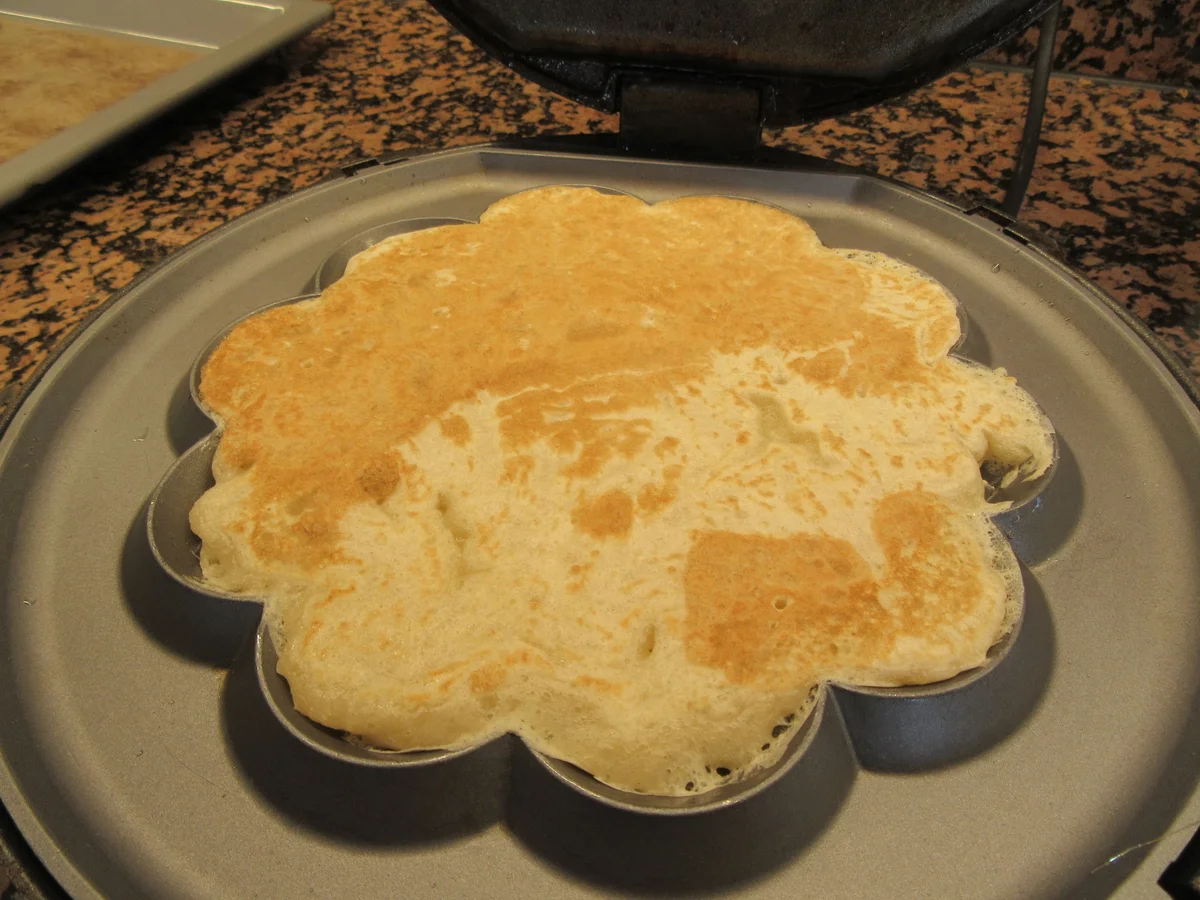 Pikantes Backen: Laugenwaffeln gefüllt - Rezept - Bild Nr. 4952