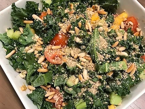 Kalesalat mit Sprossen und Papaya - Rezept - Bild Nr. 4931