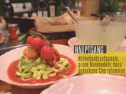 Hähnchenbrustspirale mit Rucolapesto in Tomaten - Honig - Chili - Soße - Rezept - Bild Nr. 2