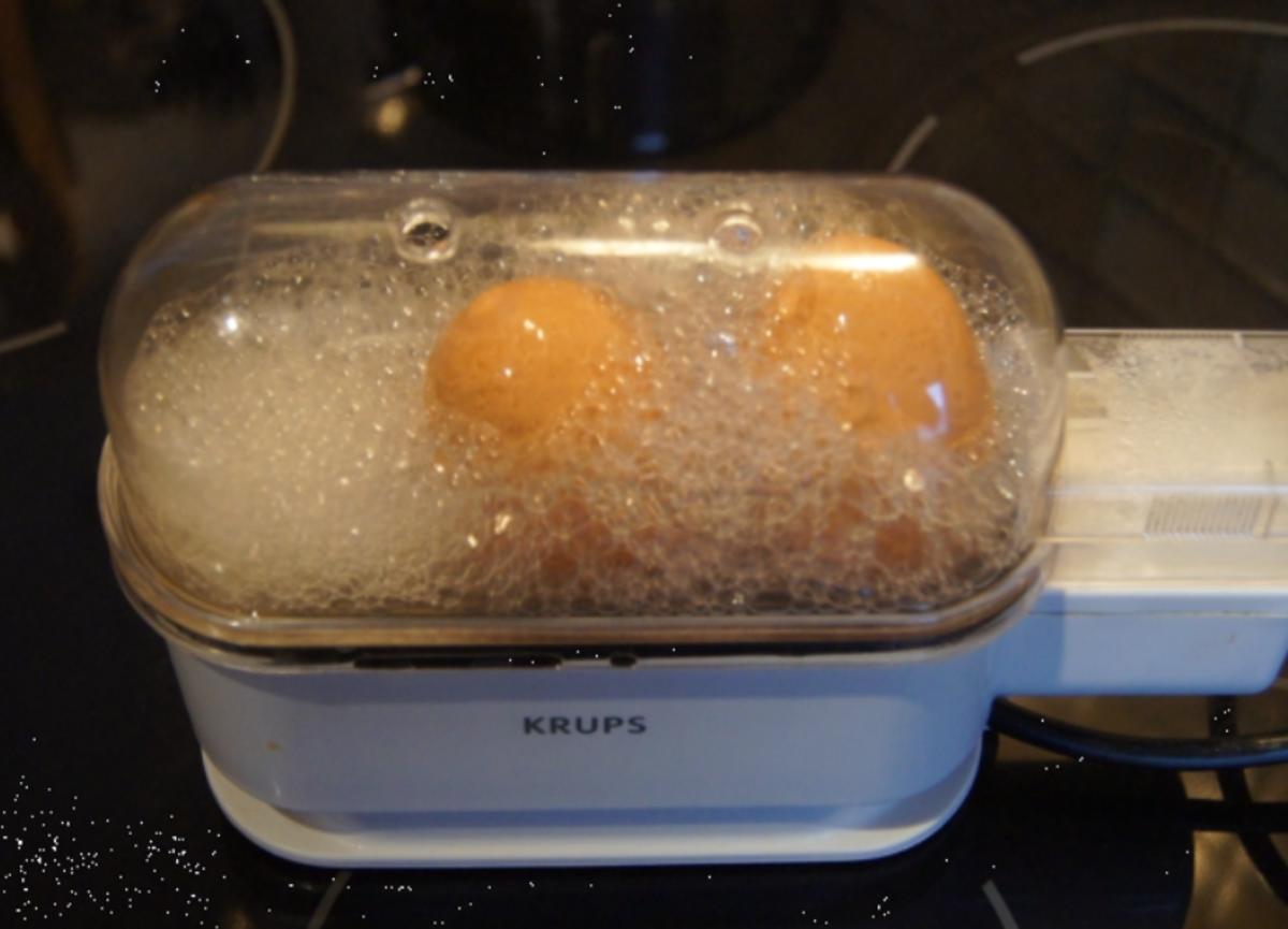 Gekochtes Ei mit Radieschen-Kräuter-Senf-Sauce und Drillingen - Rezept - Bild Nr. 4935