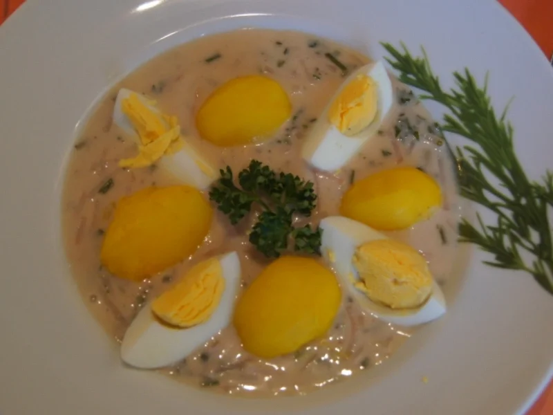 Gekochtes Ei mit Radieschen-Kräuter-Senf-Sauce und Drillingen - Rezept - Bild Nr. 4943