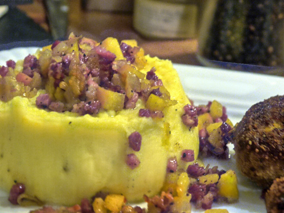 Kartoffelpüree mit Apfel-Speck-Topping - Rezept - Bild Nr. 3