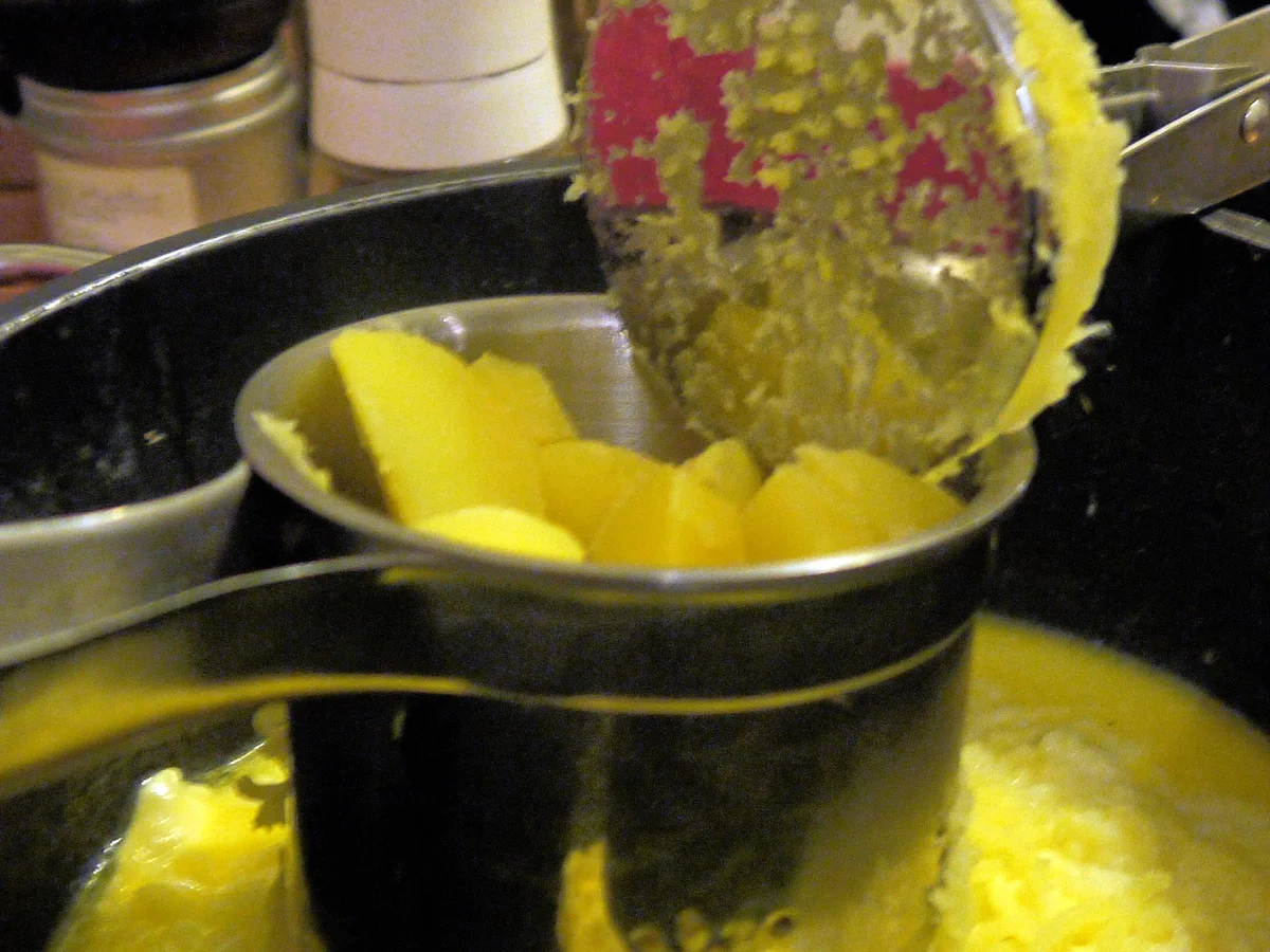 Kartoffelpüree mit Apfel-Speck-Topping - Rezept - Bild Nr. 7