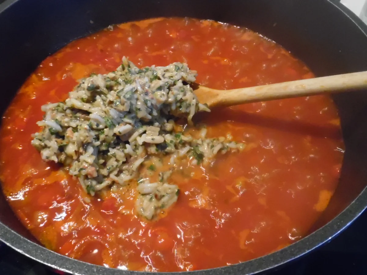 Calamari-Tuben gefüllt, in scharfer Tomatensoße mit La Ratte-Kartoffeln - Rezept - Bild Nr. 4943