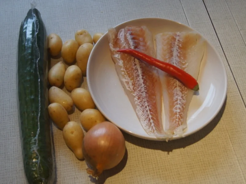 Kabeljaufilet mit Gurkengemüse und Drillingen - Rezept - Bild Nr. 4940