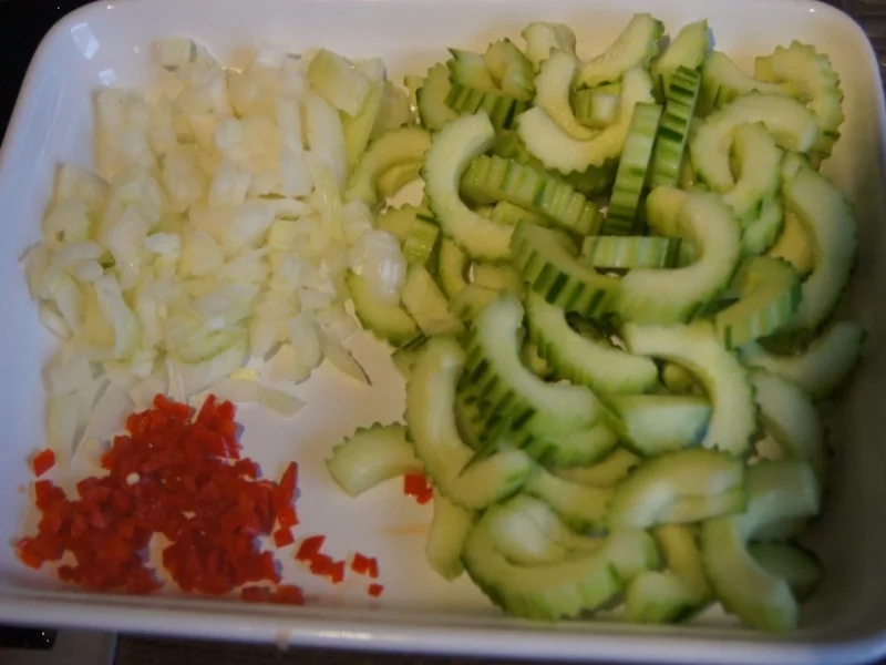 Kabeljaufilet mit Gurkengemüse und Drillingen - Rezept - Bild Nr. 4947