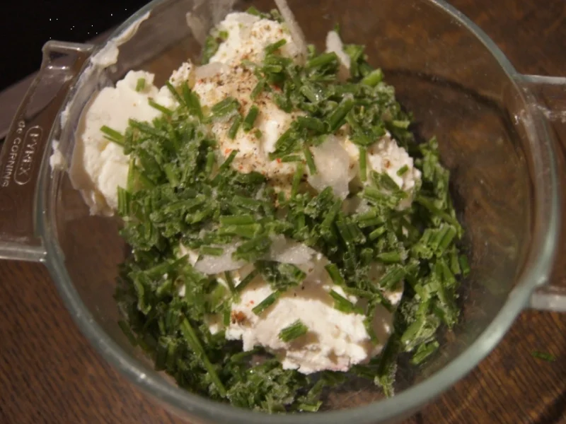 Rezept: Rote Bete mit Forellen-Filet und Quark-Meerrettich-Dip Bild Nr. 4945 Rote Bete mit Forellen-Filet und Quark-Meerrettich-Dip - Rezept - Bild Nr. 4945