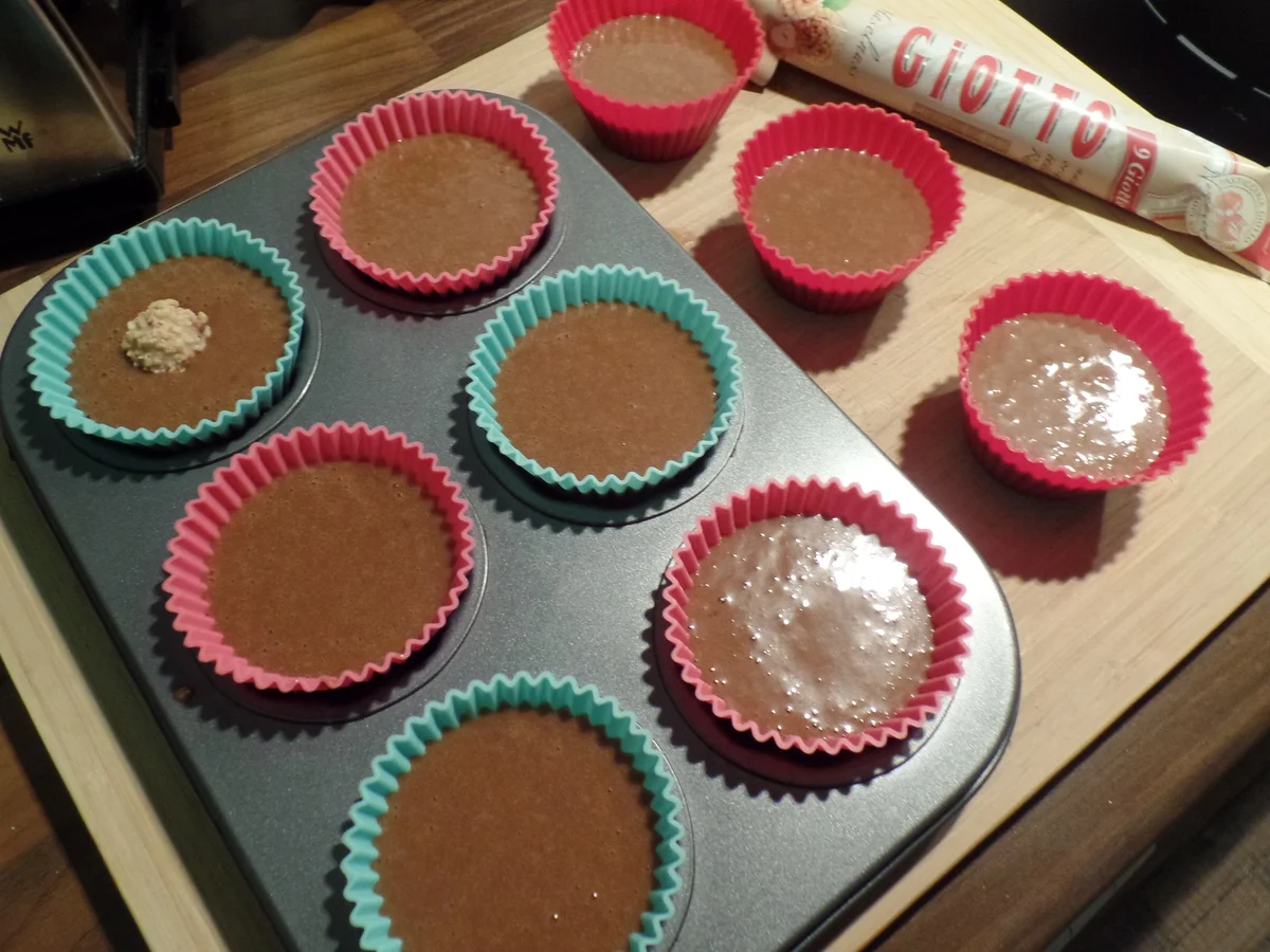 Schoko-Muffins mit Giotto-Kern - Rezept - Bild Nr. 4947