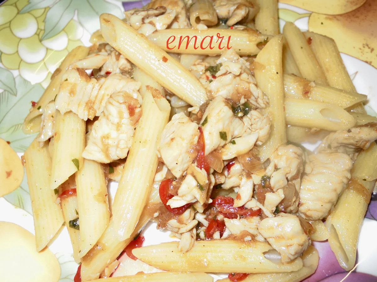 Rezept: blitzschnelle, pikante Asia Penne mit Putenstreifen Bild Nr. 4951 blitzschnelle, pikante Asia Penne mit Putenstreifen - Rezept - Bild Nr. 4951
